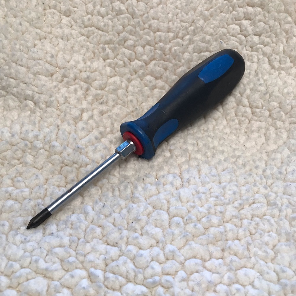 Duralast Phillips Head Screwdriver 
Blue & Black Handle